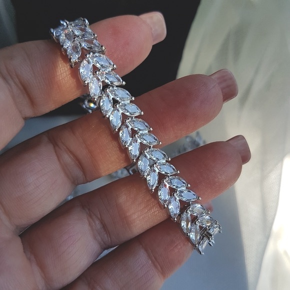 Swarovski Elements 925 Sterling Silver Double Row Marquis Tennis Bracelet NEW - Picture 7 of 17